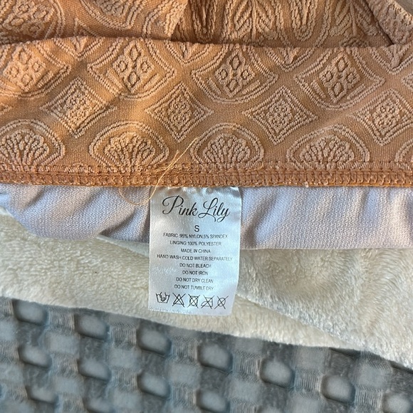 Pink Lily Textured Tan Bikini Bottom - Picture 4 of 5